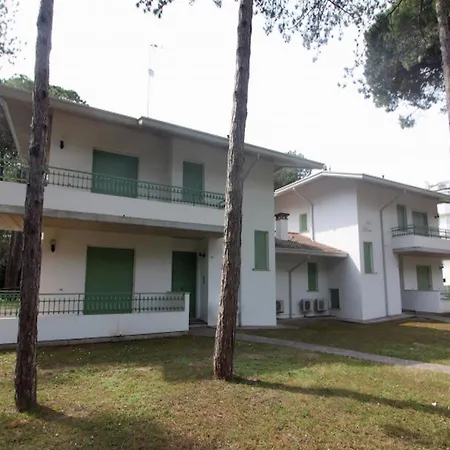 Daire Spacious Flat Near The *